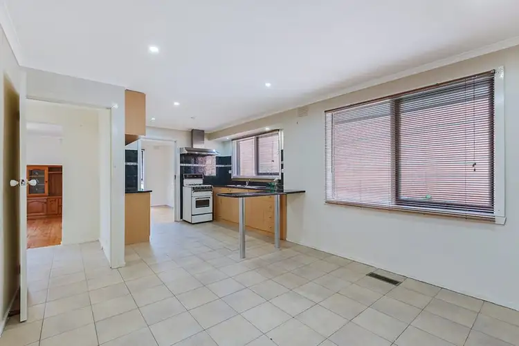 Fourth view of Homely house listing, 3 Kaolin Close, Epping VIC 3076