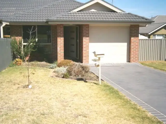 11B Bethany Place, Cootamundra NSW 2590