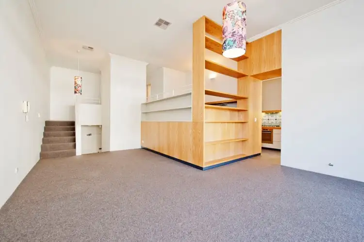 Third view of Homely apartment listing, 5/6 Challis Avenue, Potts Point NSW 2011