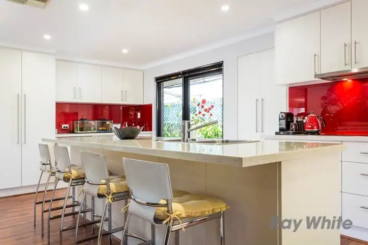 38 Bartling Crescent, Bateman WA 6150