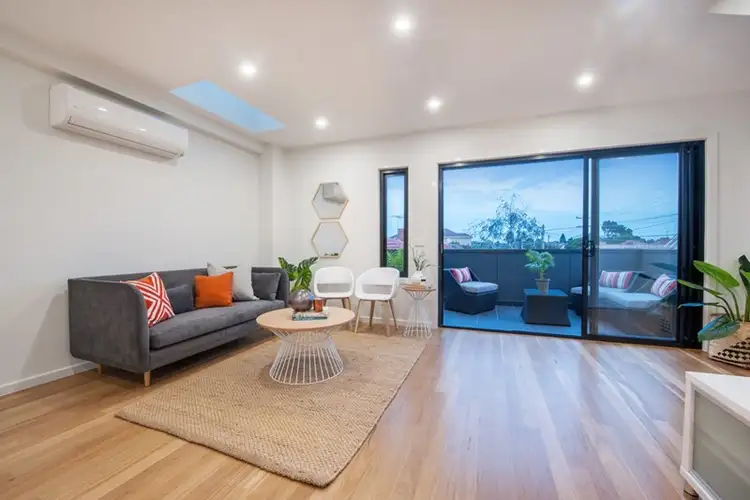 Third view of Homely townhouse listing, 4/98 Liston Avenue, Reservoir VIC 3073