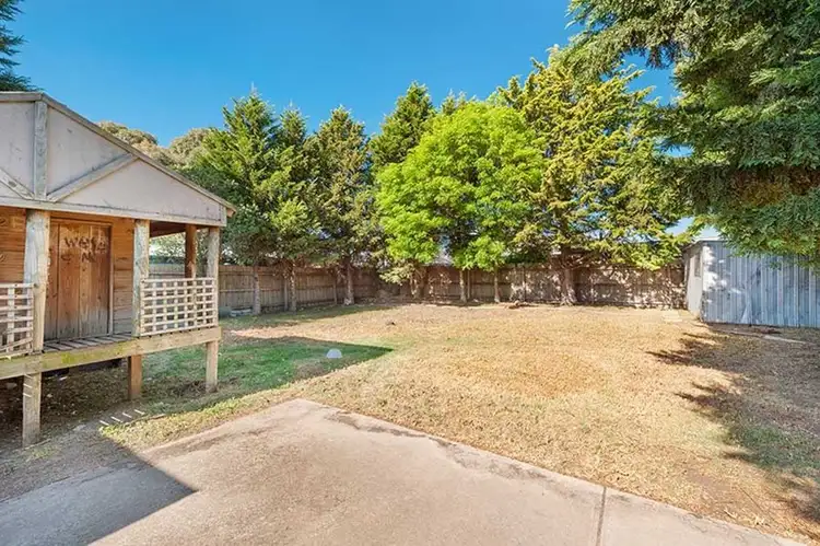 Seventh view of Homely house listing, 2 Waverley Court, Craigieburn VIC 3064