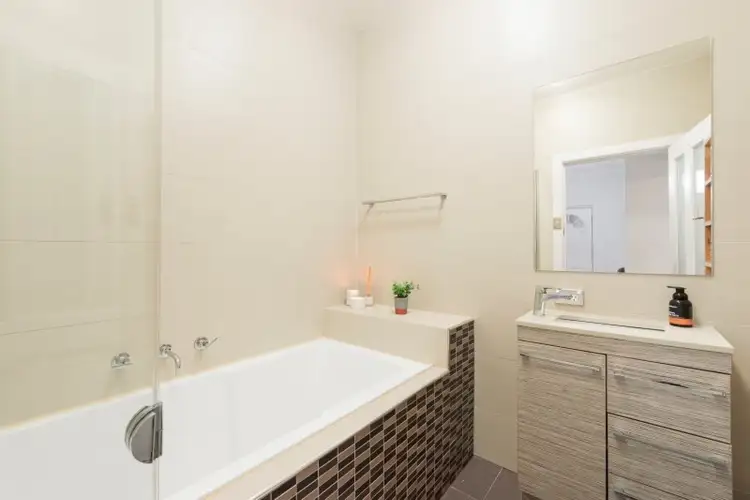 Seventh view of Homely house listing, 33 Atkinson Street, Chadstone VIC 3148