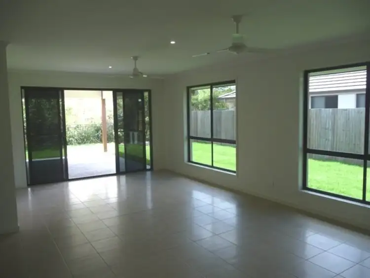 Second view of Homely house listing, 3 Cockatoo Court, Beerwah QLD 4519