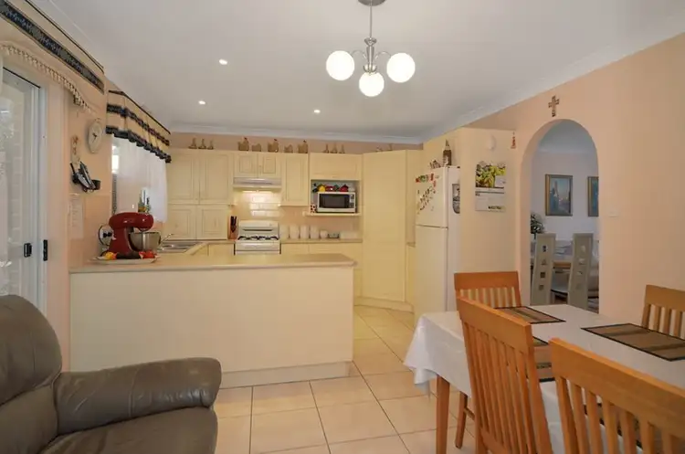 Fourth view of Homely house listing, 1/2 Kianga Close, Flinders NSW 2529