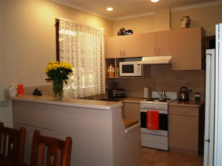 Fifth view of Homely house listing, 4 Matthews Street, Waikerie SA 5330