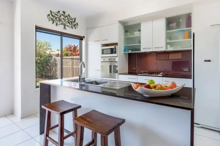 5/1 Manacor Place, Coombabah QLD 4216