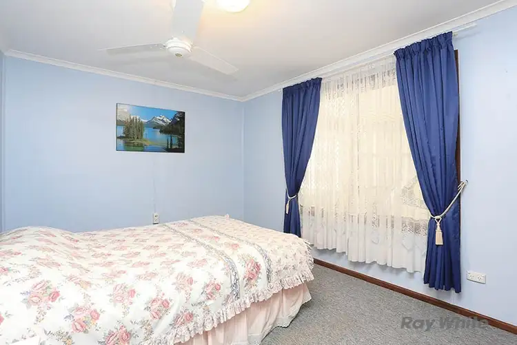 Seventh view of Homely house listing, 11 Earles Court, Clare SA 5453