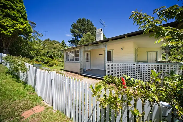 16 Wombat Street, Blackheath NSW 2785