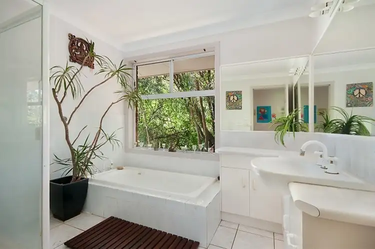 Seventh view of Homely house listing, 8 Teak Circuit, Suffolk Park NSW 2481