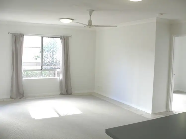 Fifth view of Homely unit listing, 2/18-22 Parker Street, Labrador QLD 4215
