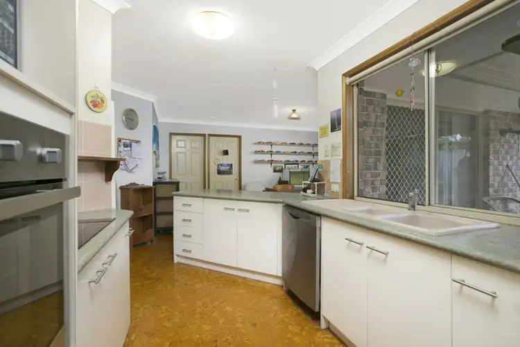 Fourth view of Homely house listing, 8 Ashwood Circuit, Birkdale QLD 4159