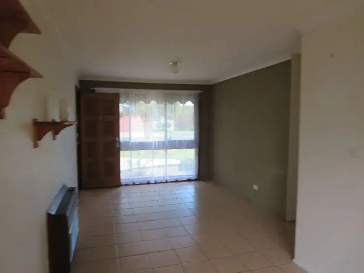 Fourth view of Homely unit listing, 1/486 Kotthoff Street, Lavington NSW 2641