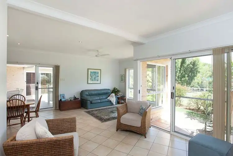 Fourth view of Homely house listing, 8 Oxford Close, Carindale QLD 4152
