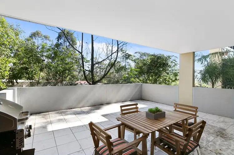 Main view of Homely unit listing, 2/95 Beckett Road, Mcdowall QLD 4053