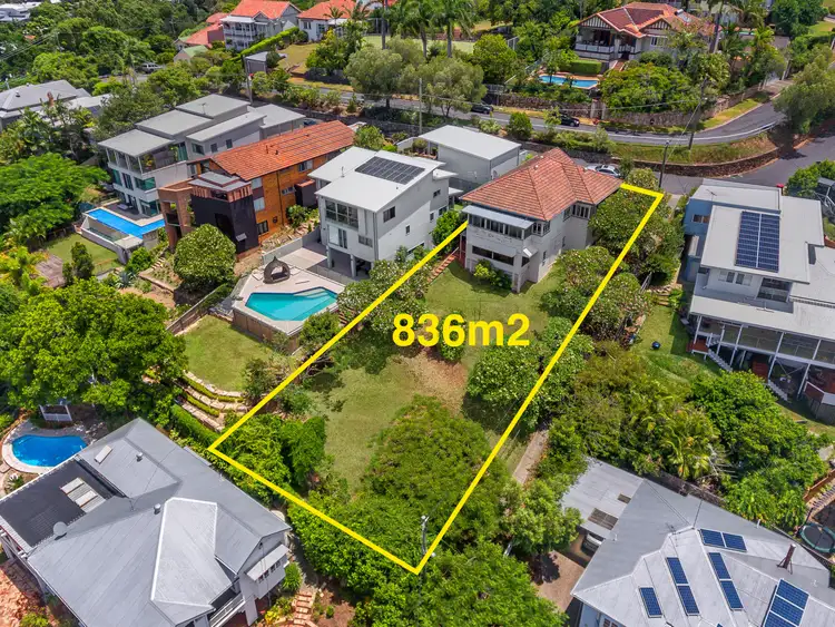 17 Bearsden Avenue, Newmarket QLD 4051