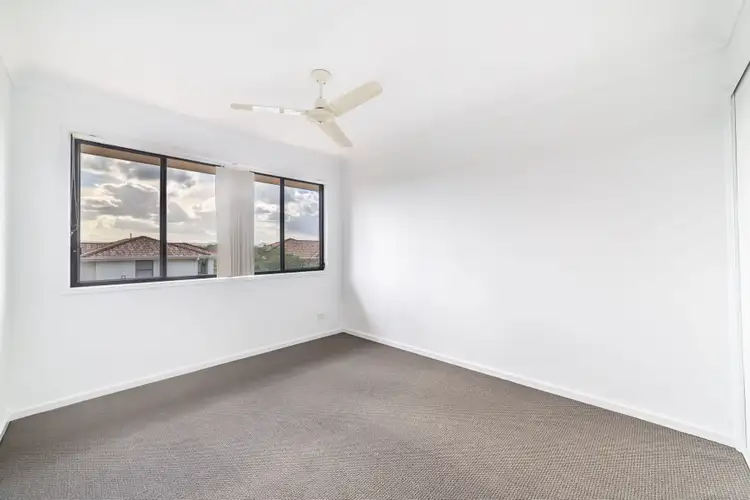Seventh view of Homely townhouse listing, 702/2 Gentian Drive, Arundel QLD 4214