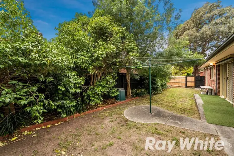 Seventh view of Homely house listing, 32 Donbirn Way, Vermont South VIC 3133
