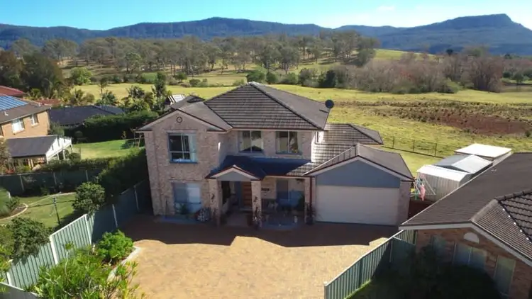 14 Barham Place, Horsley NSW 2530