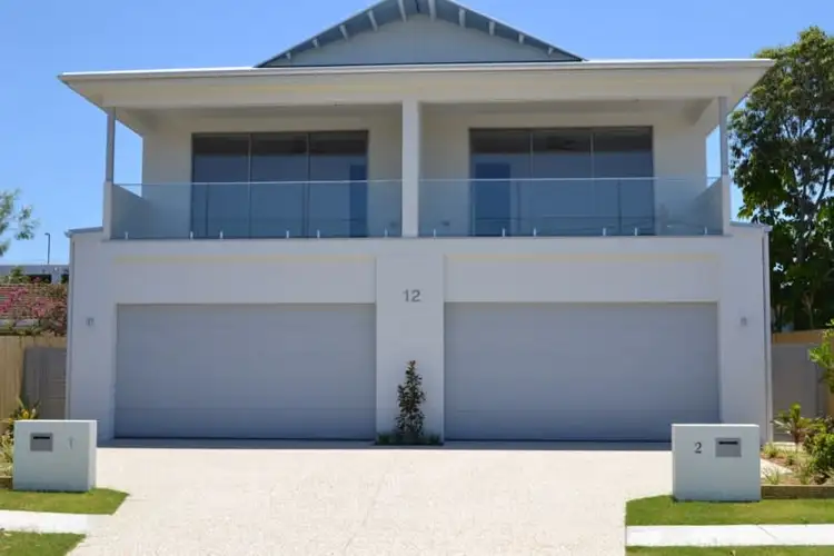 1/15 Eider Avenue, Paradise Point QLD 4216