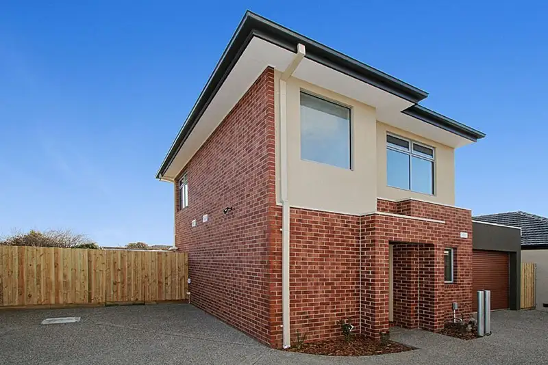 Main view of Homely townhouse listing, 2/75 Cedar Street, Thomastown VIC 3074