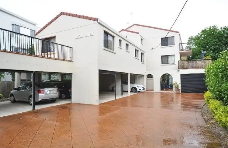 7/9 Bright Avenue, Labrador QLD 4215