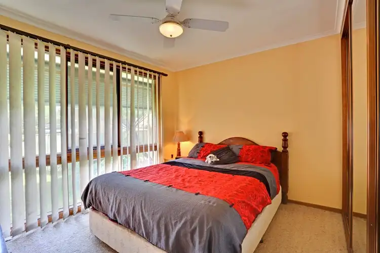 Sixth view of Homely house listing, 5 Robyn Lane, Bateau Bay NSW 2261