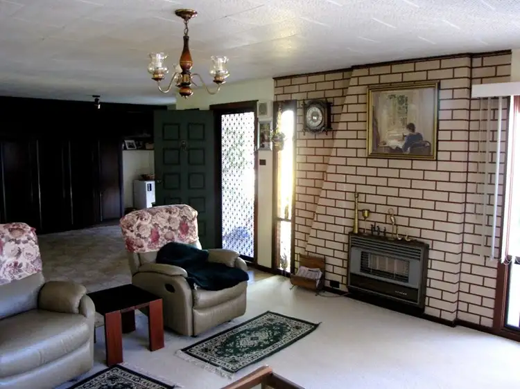 Fifth view of Homely house listing, 11 Anderson Street, Barmera SA 5345