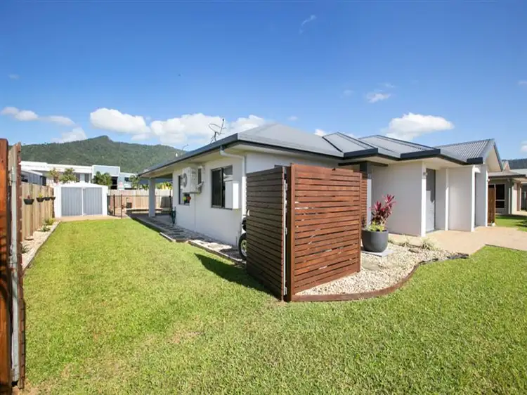 19 Hetherton Street, Smithfield QLD 4878