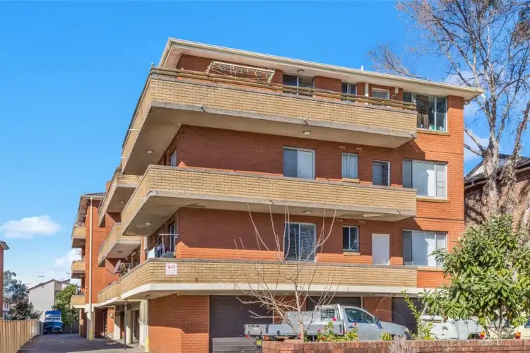 7/9 Lackey Street, Fairfield NSW 2165