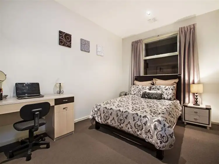 Sixth view of Homely house listing, 17/9 Manikato Avenue, Mordialloc VIC 3195