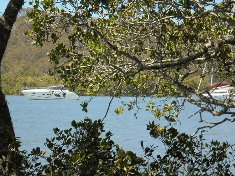 9 Keats Street, Russell Island QLD 4184