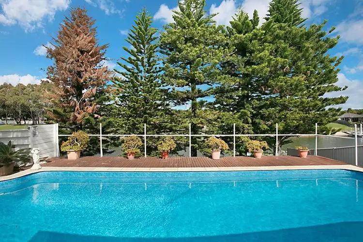 Fourth view of Homely house listing, 10 Bight Court, Mermaid Waters QLD 4218