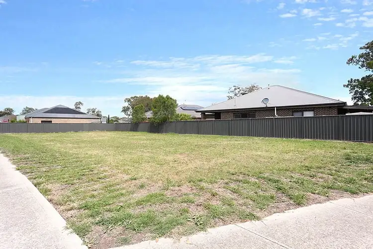 4 Ryan Road, Mernda VIC 3754