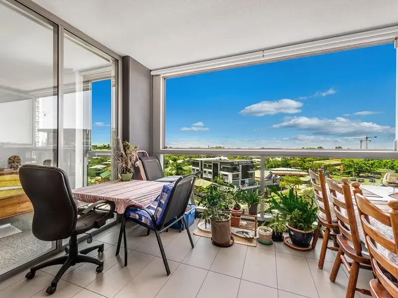 Main view of Homely apartment listing, 30601/2 Harbour Road, Hamilton QLD 4007