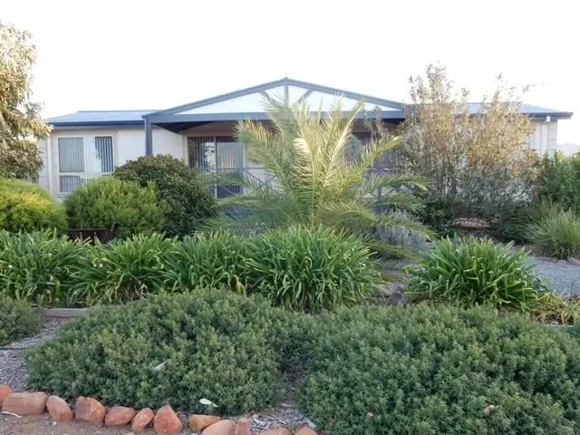 Second view of Homely house listing, 2 Hillview Crescent, Maitland SA 5573