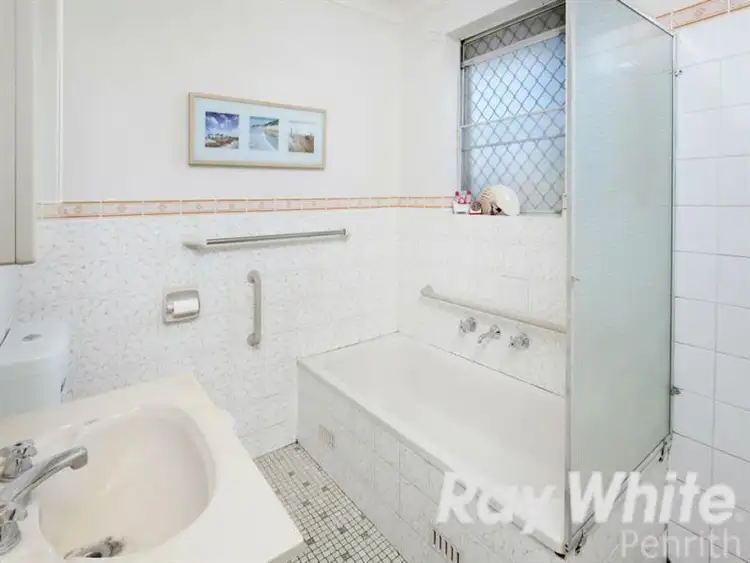 Fifth view of Homely house listing, 4 Eton Court, Cambridge Park NSW 2747