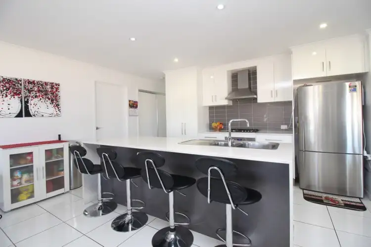 Sixth view of Homely house listing, 3 Thornton Street, Emerald QLD 4720