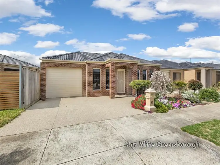 8 River Brook Avenue, South Morang VIC 3752