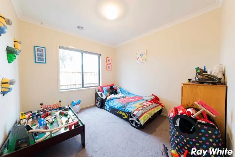 Sixth view of Homely house listing, 10 Princeton Place, Cranbourne West VIC 3977