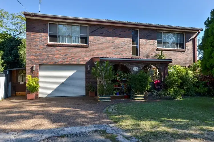 135 Trafalgar Avenue, Umina Beach NSW 2257