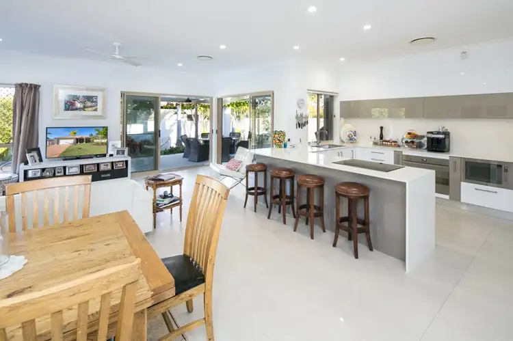 Fourth view of Homely house listing, 7 Shoreham Chase, Arundel QLD 4214