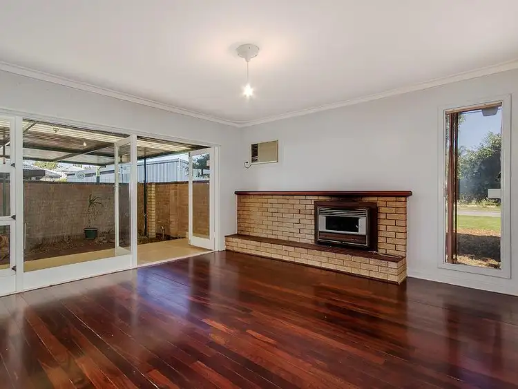 Fifth view of Homely house listing, 3 Cockman Way, Orelia WA 6167