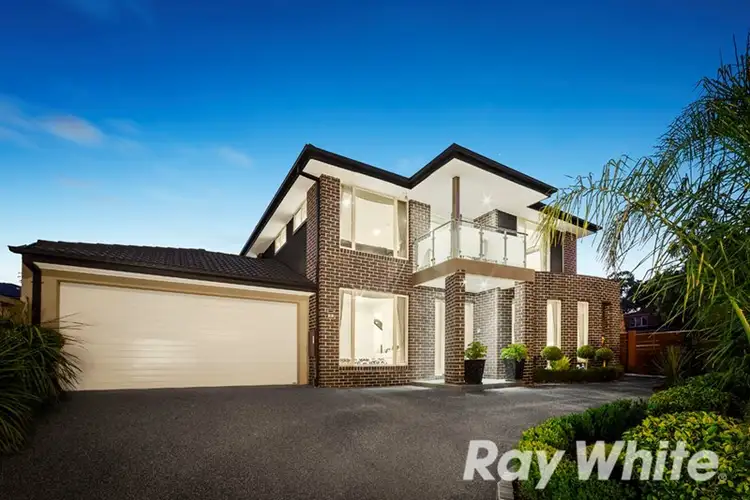 2 The Range Boulevard, Croydon VIC 3136