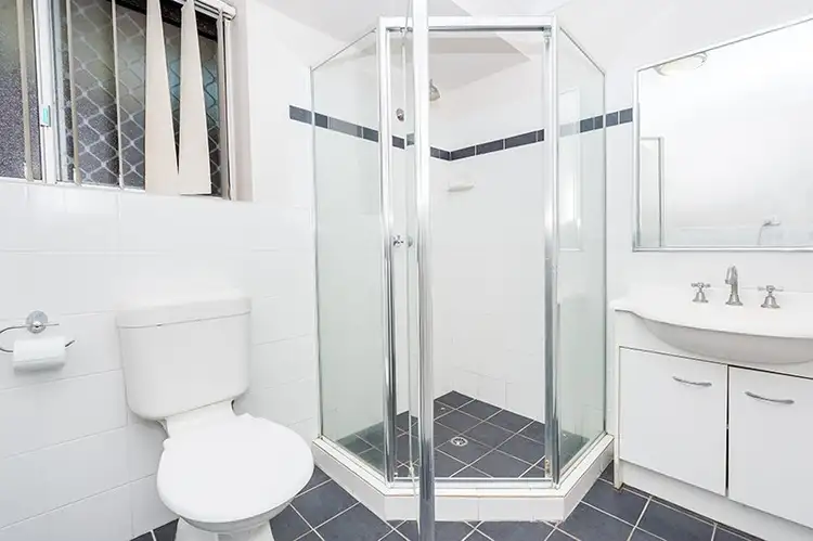Sixth view of Homely unit listing, 8/9 Hayward Street, Paddington QLD 4064
