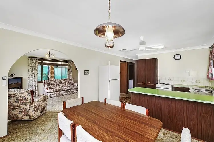 Fourth view of Homely house listing, 8 Colleen Street, Berkeley Vale NSW 2261