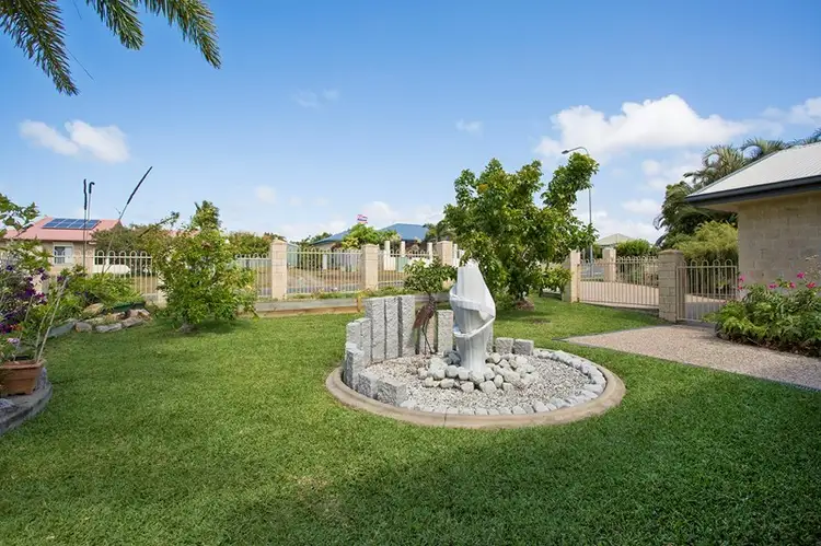 8 Kingfisher Drive, Yeppoon QLD 4703