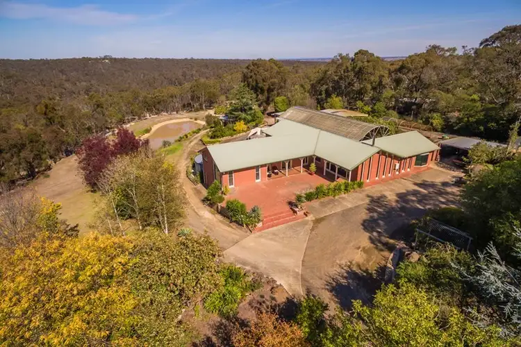 563 De Motts Road, Anakie VIC 3213