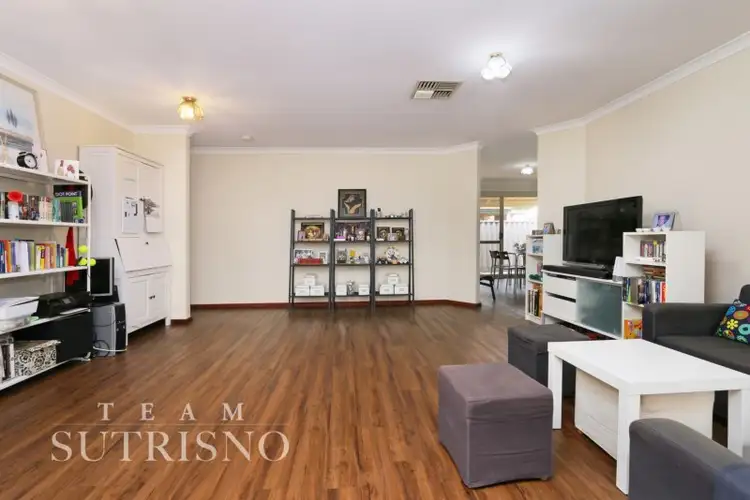 25 Lorrimar Place, Murdoch WA 6150