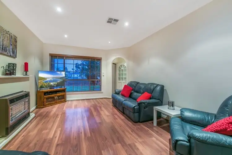 Second view of Homely house listing, 6 Aberdeen Crescent, Findon SA 5023